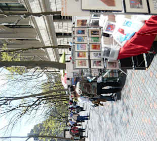 Die Souvenirstände vor dem MMA Museum 