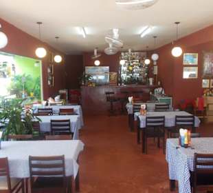 Sitzbereich mit Barblick