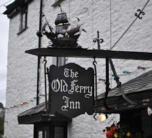 Old Ferry Inn