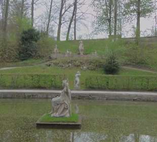 Wasserspiele - Eingangsbereich