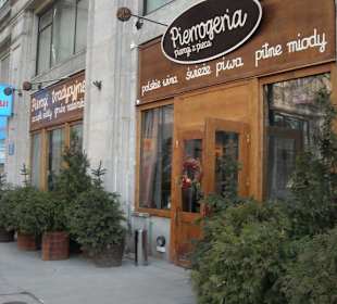 Pierrogeria - Plac Konstytucji 