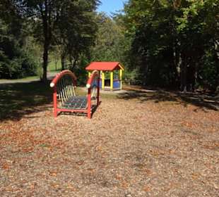 Spielplatz im Engelhaldepark