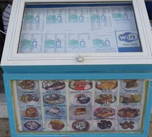 Speisekarte für alle beim Eingang