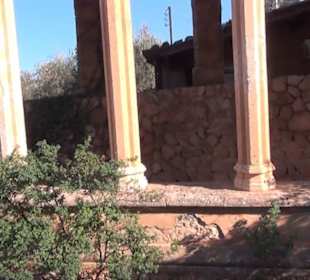 Garten + Kreuzgang hl. Margerite