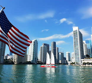 Skyline vom Wasser her