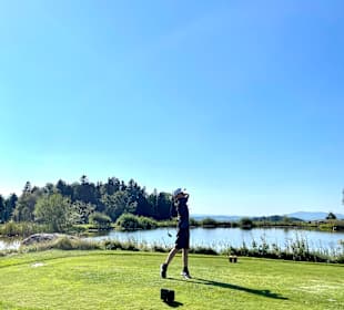 18 Loch Platz ist herrlich 