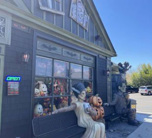 Haunted House of Hamburgers