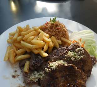 Zum Abendessen im Mai 2023 beim Piran