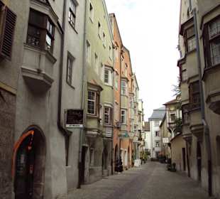 Spaziergang durch die wunderschöne Altstadt Hall