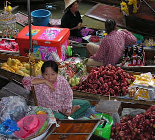 Pływający bazar