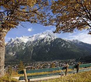 Ausblick auf Karwendel und Mittenwald