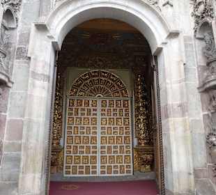 Tür im Vorderbereich