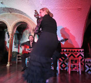 Hola, Flamenco! 