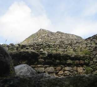 Ein Spaziergang auf dem Ruinen Gelände