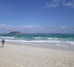 Toller Strand etwas weit weg