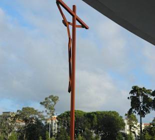 Kreuz vor dem Eingang