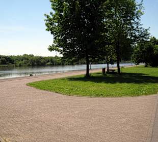 Anlegestelle vor der Staustufe
