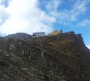 Blick zur Lenkjöchlhütte