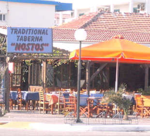Cafe Bar Nostos in Mastichari am Hafen