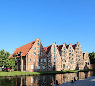 Die Salzspeicher an der Stadt-Trave