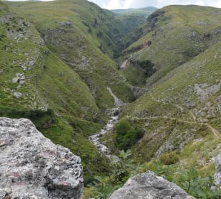 Canyon mit der Ali Pasha Brücke
