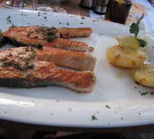 Gegrillter Lachs