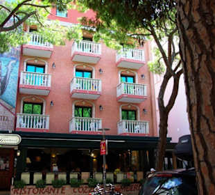 Hotel`s-/Pensionen direkt in der City