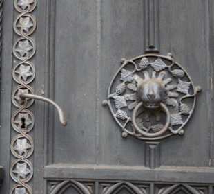 Kirchenportal Detail