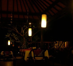 Natah Bale : Restaurant und Villas