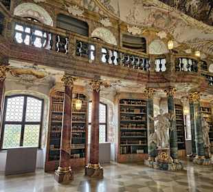 Bibliotheksaal