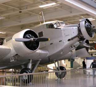 Flugzeug "Tante JU"