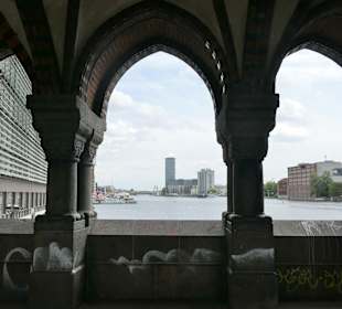 Ausblick von der Oberbaumbrücke