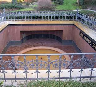 Der große Sprudel (ganz klein)