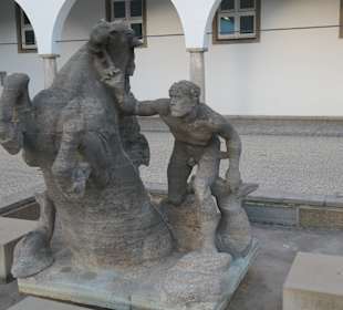 Der Rossbändiger-Brunnen vor der Kunsthalle