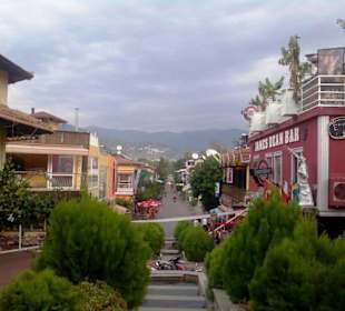 Eikaufsstrasse im Winter in Alanya