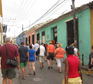 Kleine Gassen mit bunten Häusern
