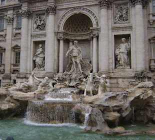 Trevi Brunnen