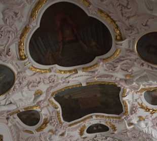 Stift Unserer Lieben Frau zur Alten Kapelle