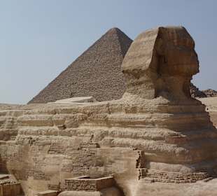 Pyramiden und Sphinx