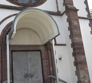 Herz-Jesu-Kirche Lützenhardt