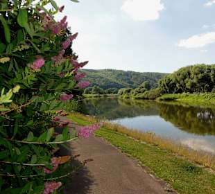 Die Weserpromenade in Gieselwerder