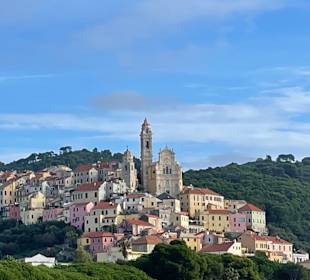 Blick auf Cervo