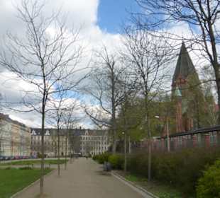 Lutherkirche am Lutherplatz, Ecke Landeskronstraße