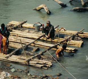 Am Irawaddy  River