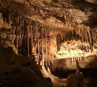 Tropfsteinhöhle – leider tropft es sehr wenig ):