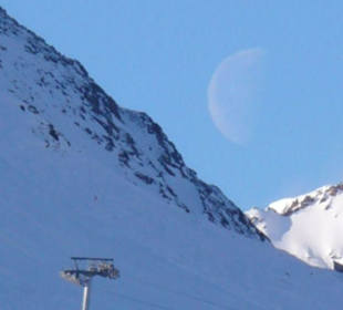 Der Mond geht auf