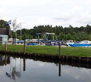 Hafen Marina Wolfsbruch