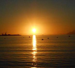 Sonnenaufgang vom Strand in Alcudia