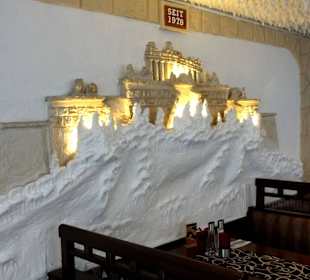 Blick in die Gasträume des Restaurants Plaka