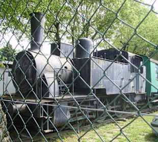 Vecchia locomotiva nel parco